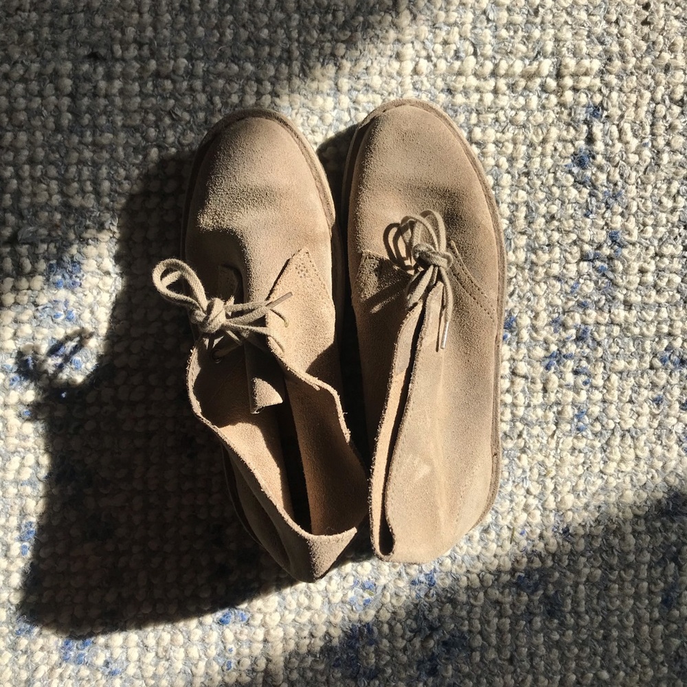 Clarks | Desert Boot, Taupe Distressed